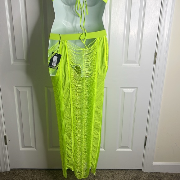 NWT Pretty Little Thing PLUS Lime Fringe Maxi Skirt/ Swimsuit cover - Picture 6 of 8